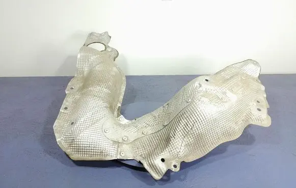 Nissan Qashqai Exhaust heat shield 