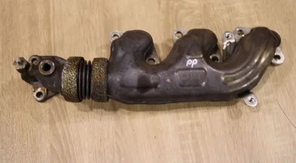 Maserati Ghibli Exhaust manifold 275KM
