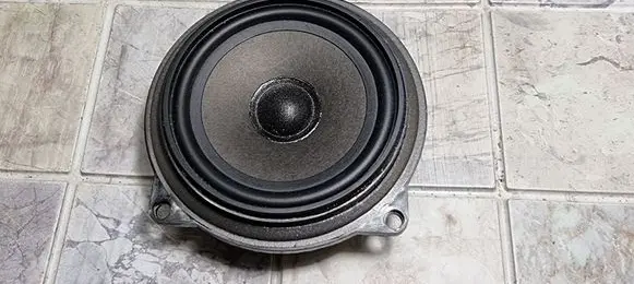 BMW X1 E84 Front door speaker 6513914323202 70151 18820010