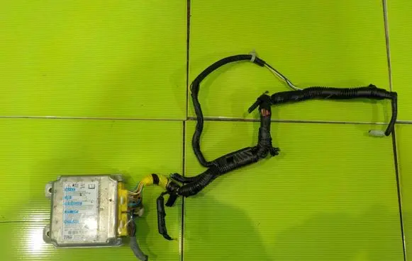 Honda Civic Airbag control unit/module 77960SMGE110M1