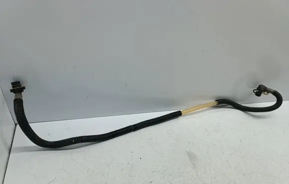 Mercedes-Benz Vaneo W414 Fuel main line pipe A6680701032 6680701032 A6680701432