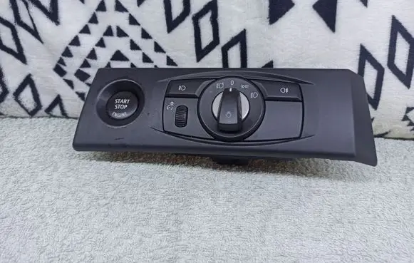 BMW 5 E60 E61 Light switch 6988554