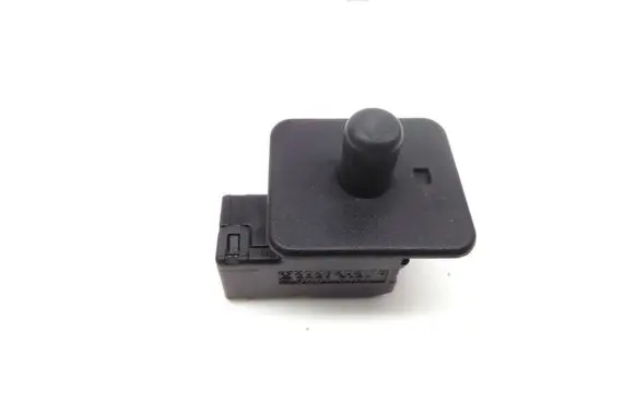 Mercedes-Benz E W210 Rear door sensor 2028202110 30010101