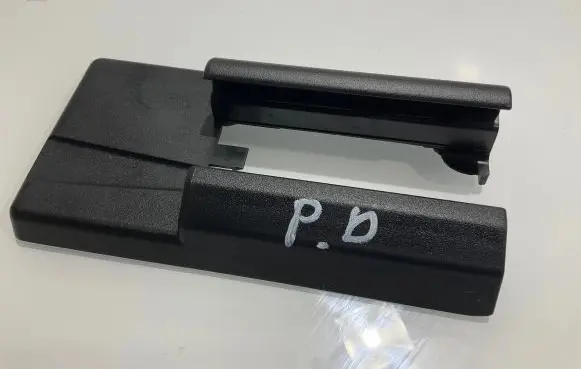 Mercedes-Benz ML W164 Rear seat rail trim cover A1649190420 JC310157 1649190420