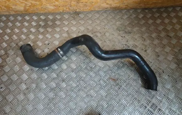 Volvo S40, V40 Engine coolant pipe/hose 30883247