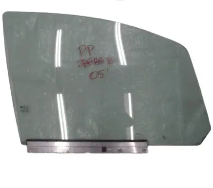 Opel Zafira B Front door window glass four-door 05R AS2