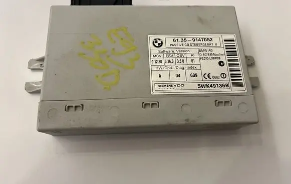 BMW 3 E92 E93 Keyless (KESSY) go control unit/module 9147052 5WK49136B 61359147052