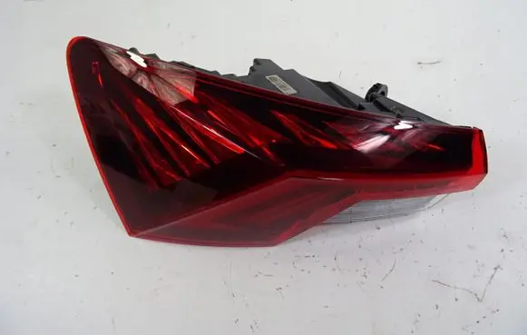 Skoda Octavia Mk4 Rear/tail lights 5E3945207A