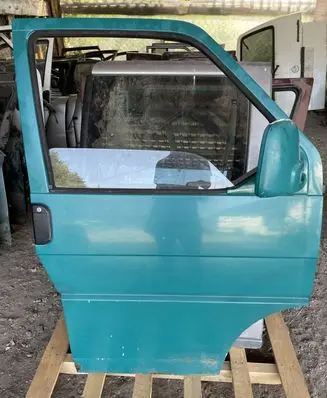 Volkswagen Multivan T4 Front door