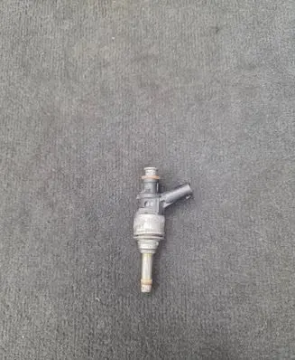 Audi A6 S6 C6 4F Fuel injector 106E036G 06E036G 06E906036P