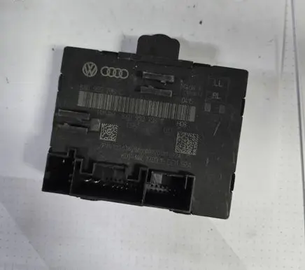 Audi Q3 8U Door control unit/module 8X0959795C 8X0959