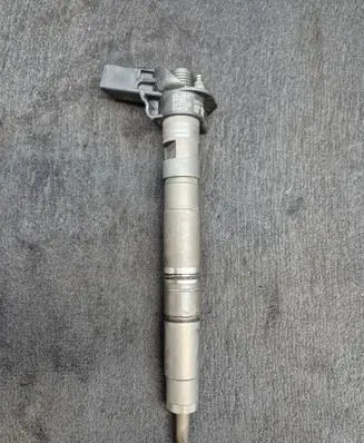 Audi Q5 SQ5 Fuel injector 03L130277