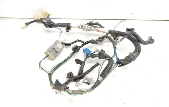Toyota Avensis T250 Tailgate/trunk wiring harness 8218505080