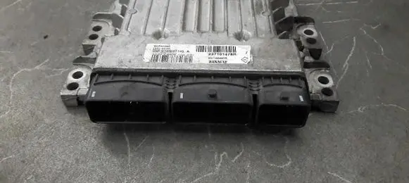 Renault Scenic IV - Grand scenic IV Engine control unit/module ECU S180067143A