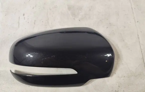 Suzuki SX4 S-Cross Plastic wing mirror trim cover 7101013L01
