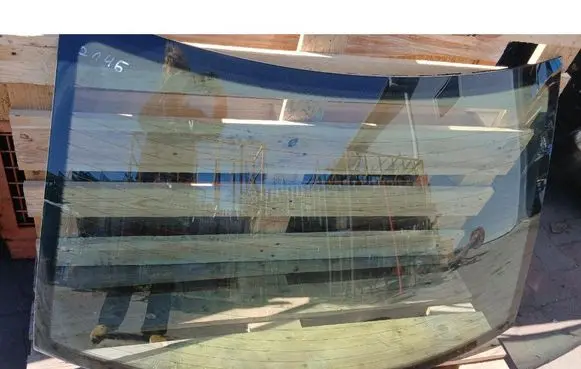 Volkswagen Bora Front vent window/glass (coupe) 
