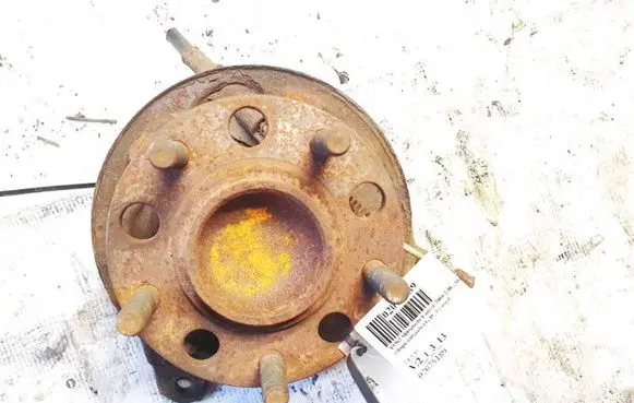 Mitsubishi Lancer X Rear wheel hub
