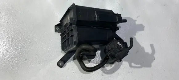 Porsche Cayenne (92A) Other engine bay part 7P0201801H