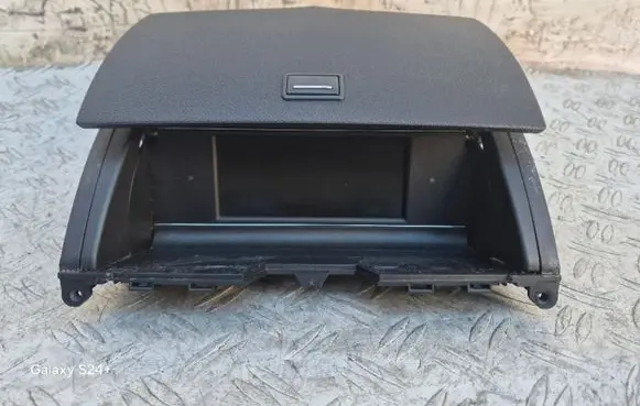 Mercedes-Benz C W204 Screen/display/small screen A2048205497 A2046801231