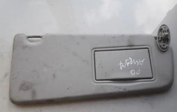 Sun visor