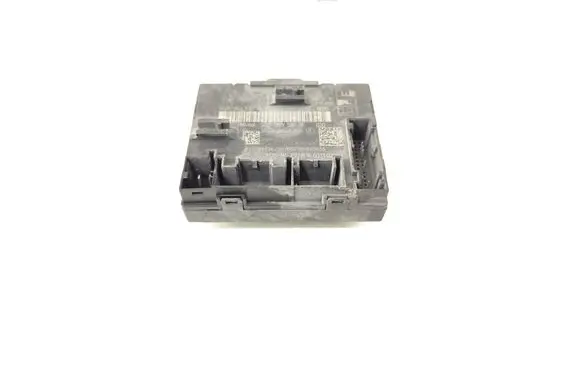 Audi A3 8Y Door control unit/module 5Q0959592
