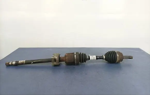 Opel Corsa D Front driveshaft 13149835