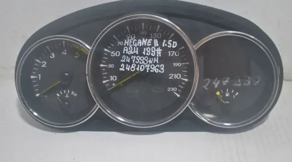 Renault Megane III Speedometer (instrument cluster) 248107963