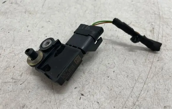 BMW 7 F01 F02 F03 F04 Airbag deployment crash/impact sensor 9159311