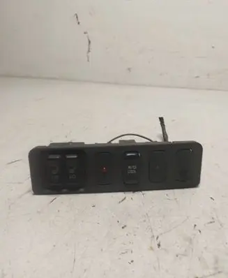 Mitsubishi Pajero Seat heating switch 27300