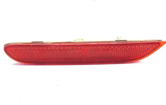 Infiniti Q50 Rear bumper light 25023005