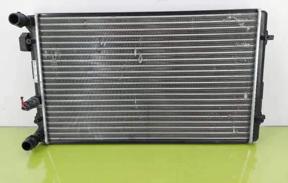 Seat Leon (1M) Coolant radiator 