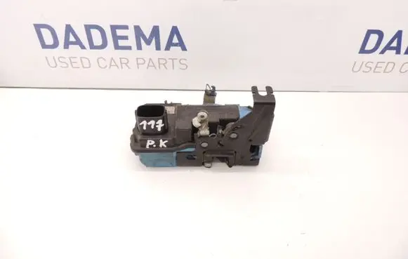 Volvo S60 Front door lock D117