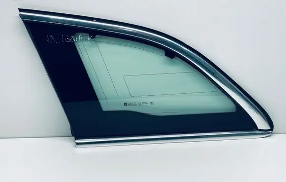 Opel Insignia A Rear side window 13237822