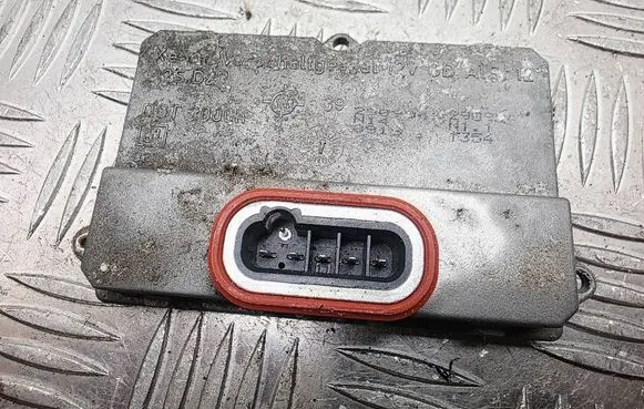 BMW 5 E60 E61 Headlight ballast module Xenon 5DV00829000
