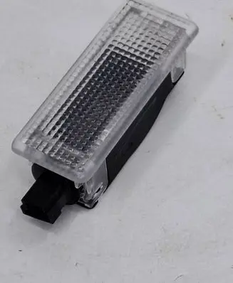 Mercedes-Benz CLA C117 X117 W117 Front door interior light A0028201401 A2189060135 2XT010138