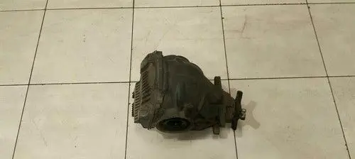 Mercedes-Benz CLS C219 Rear differential/diff mount bracket A2113507362
