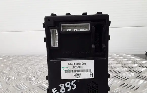 Suzuki Grand Vitara I Engine control unit/module 3677064J10