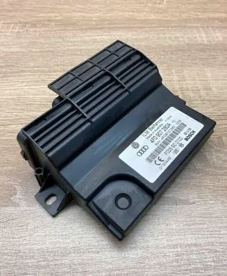 Audi A6 S6 C6 4F Power management control unit 4F0907280A 4F0910280