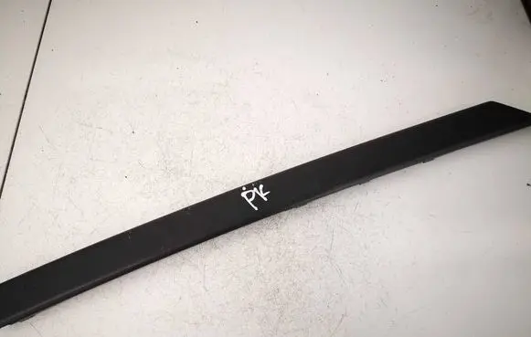Seat Leon (1P) Other front door trim element 1P0867197
