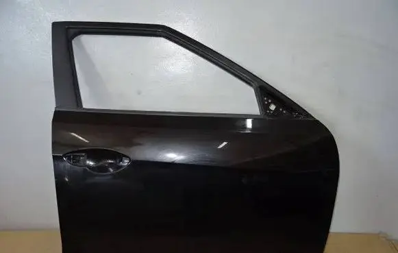 Hyundai Veloster Front door
