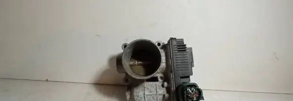 Nissan X-Trail T30 Throttle valve SERA57601 048251