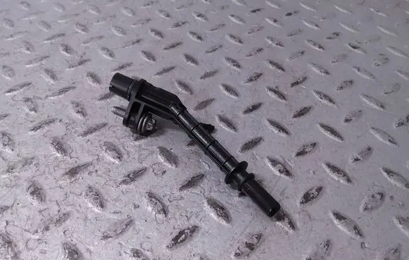 BMW 1 F40 Crankshaft position sensor 7620923