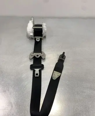 Toyota Prius (XW30) Front seatbelt J090331