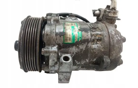 Opel Agila A Air conditioning (A/C) compressor (pump) 13106850