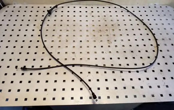 Opel Zafira C Engine bonnet/hood lock release cable 