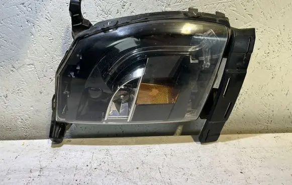 Tesla Model S Front fog light 18630910206 102401700C