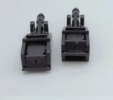 Volkswagen Golf Plus Windshield washer spray nozzle 6RD955985