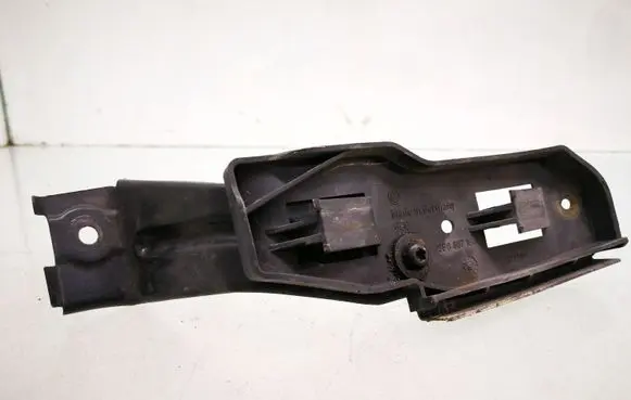Volkswagen PASSAT B5.5 Front bumper mounting bracket 3B0807184E