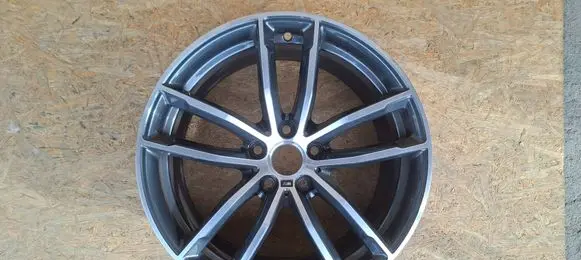 BMW 5 G30 G31 G38 R18 alloy rim 8747408 K625229