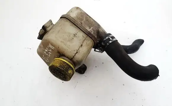 Mazda 323 Power steering fluid tank/reservoir